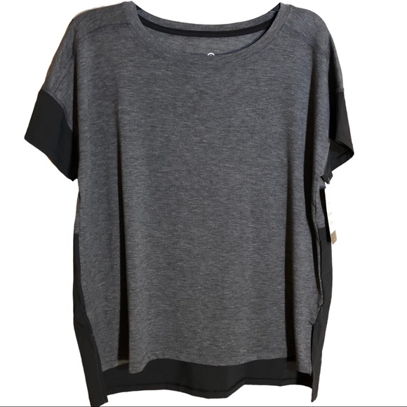 C9 by Champion Tops - 🍎 Champion Gray/Black High Love Color Block Tee